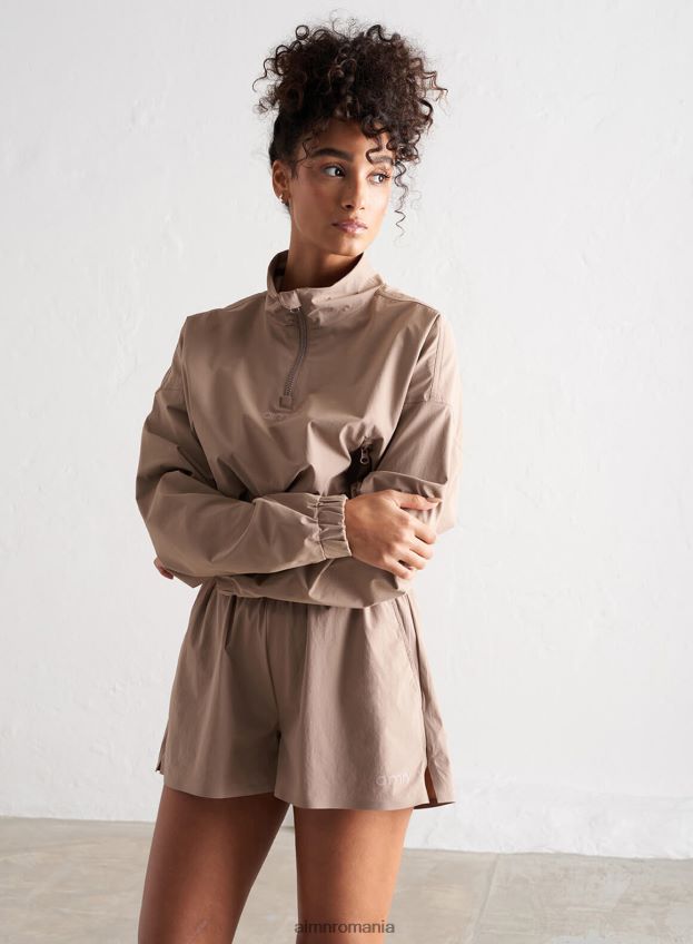 îmbrăcăminte AIM'N pantaloni scurți de vânt espresso femei F22RH4514