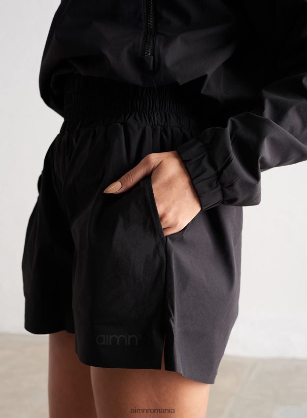 îmbrăcăminte AIM'N pantaloni scurți de vânt negri femei F22RH4499