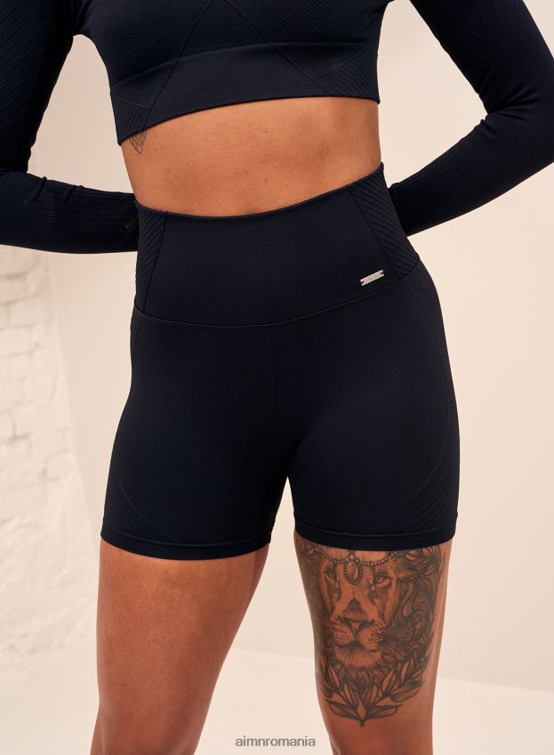 îmbrăcăminte AIM'N pantaloni scurți midi black motion fără cusături femei F22RH4523