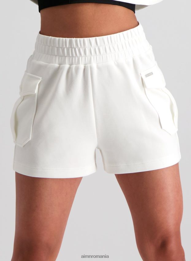 îmbrăcăminte AIM'N pantaloni scurti cargo confortabili de culoare albă femei F22RH4556