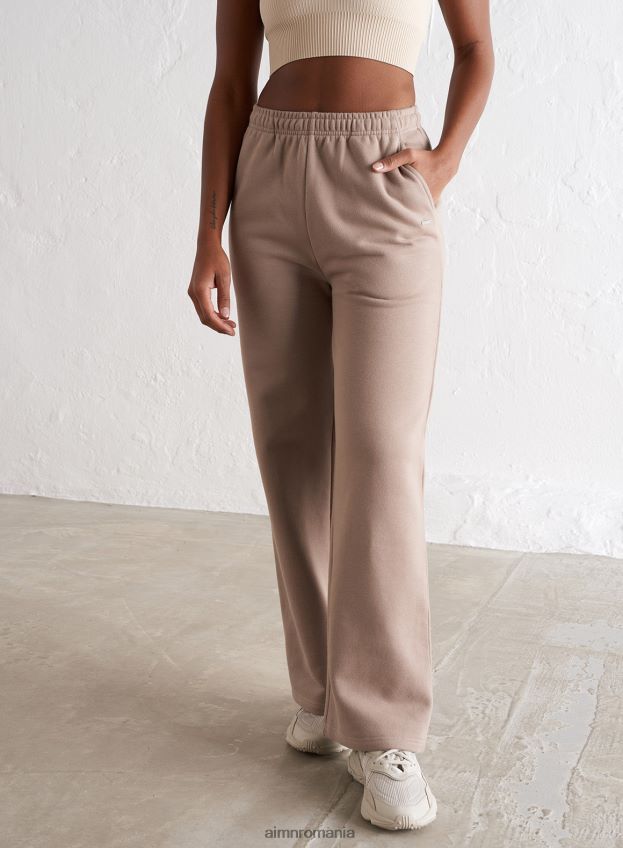 îmbrăcăminte AIM'N pantaloni de trening cu ajustare dreaptă espresso femei F22RH4673