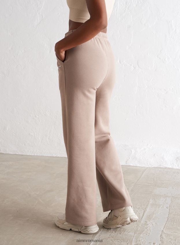 îmbrăcăminte AIM'N pantaloni de trening cu ajustare dreaptă espresso femei F22RH4673