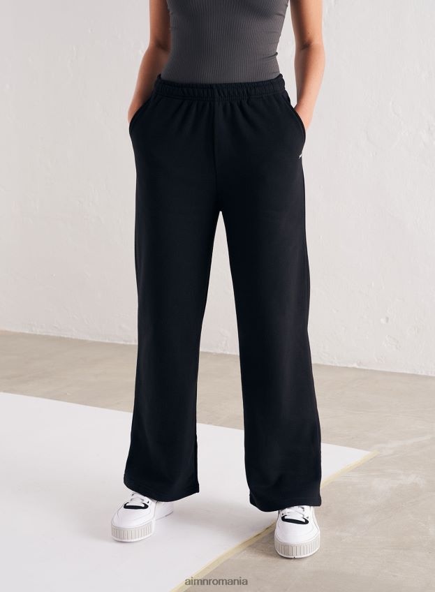 îmbrăcăminte AIM'N pantaloni de trening cu logo negru, drepte femei F22RH4671