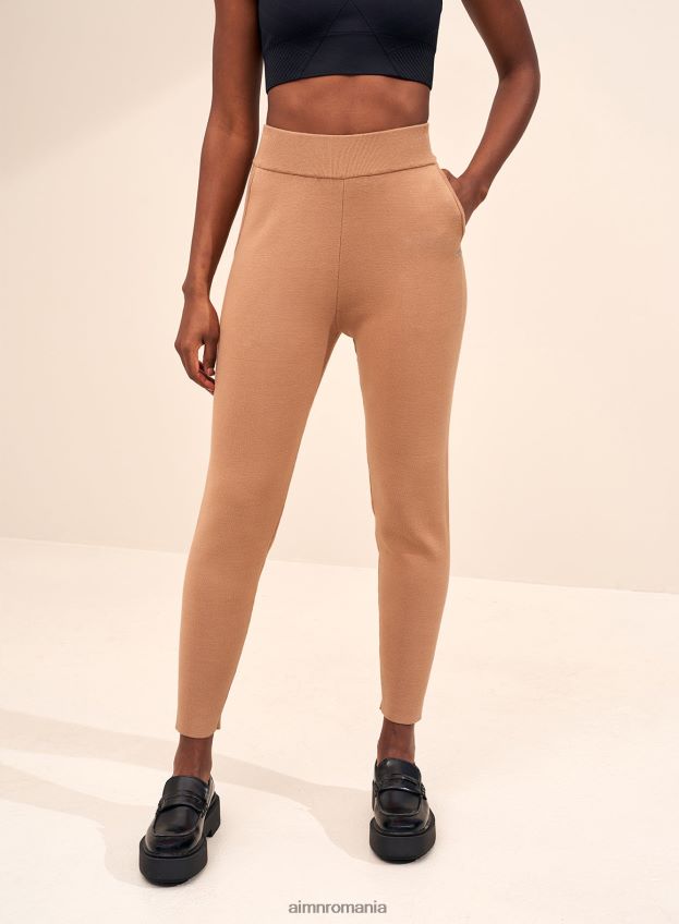 îmbrăcăminte AIM'N pantaloni din tricot perfect camel femei F22RH4713